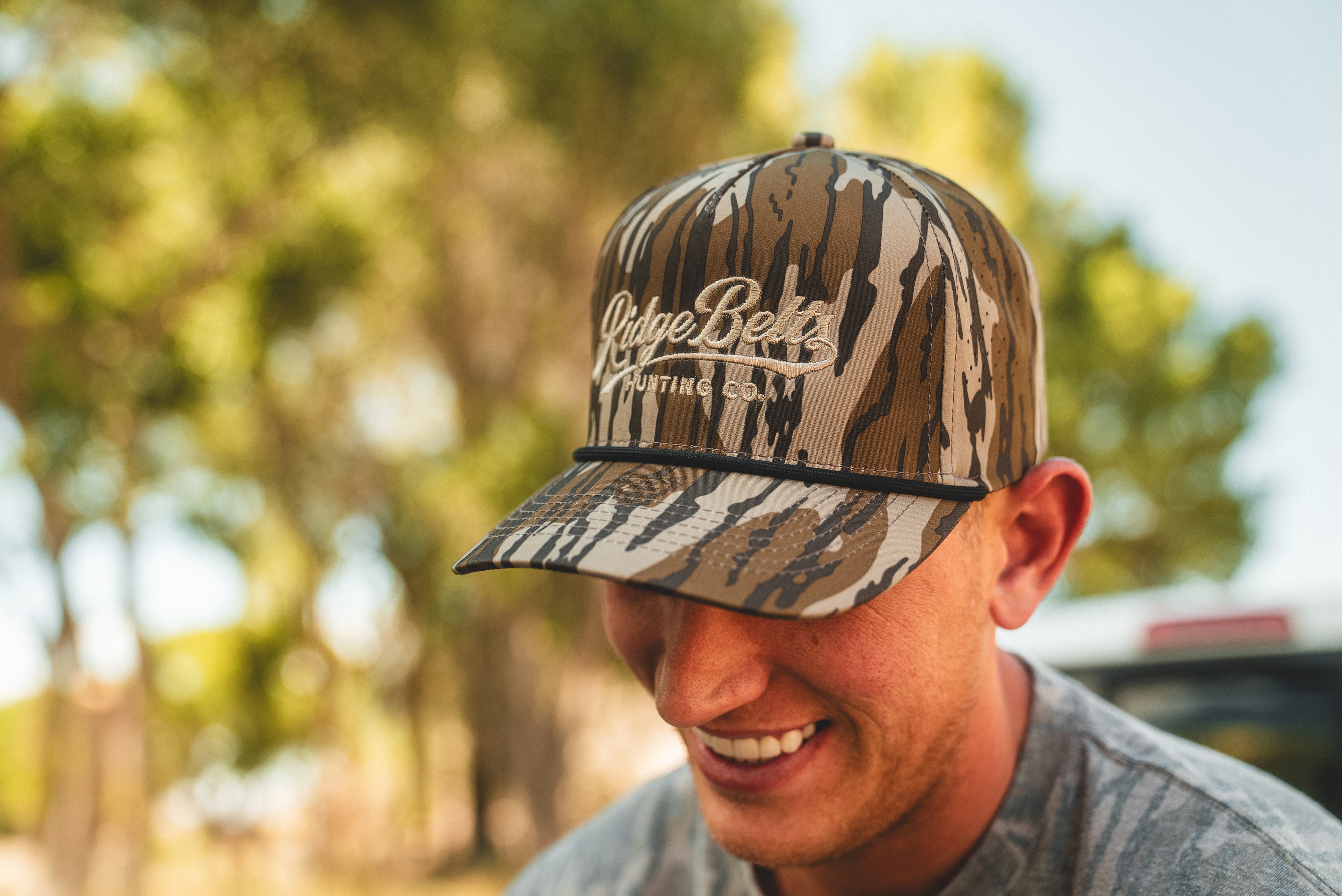 RB x MOSSY OAK ROPE HAT - BOTTOMLAND