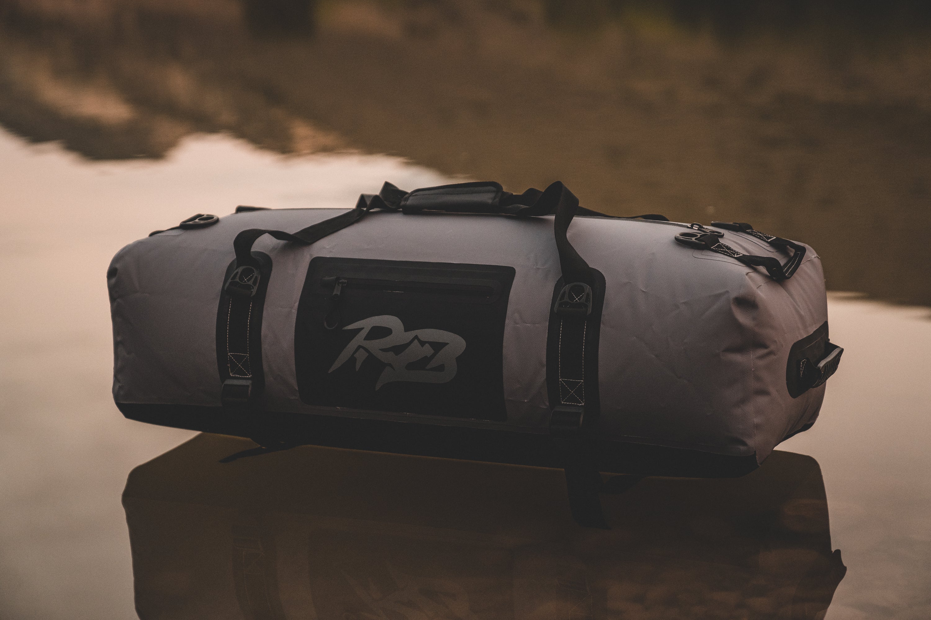 Buy Online Latest High Quality Ridge Bag | Outdoor Duffel - Ridge Belts