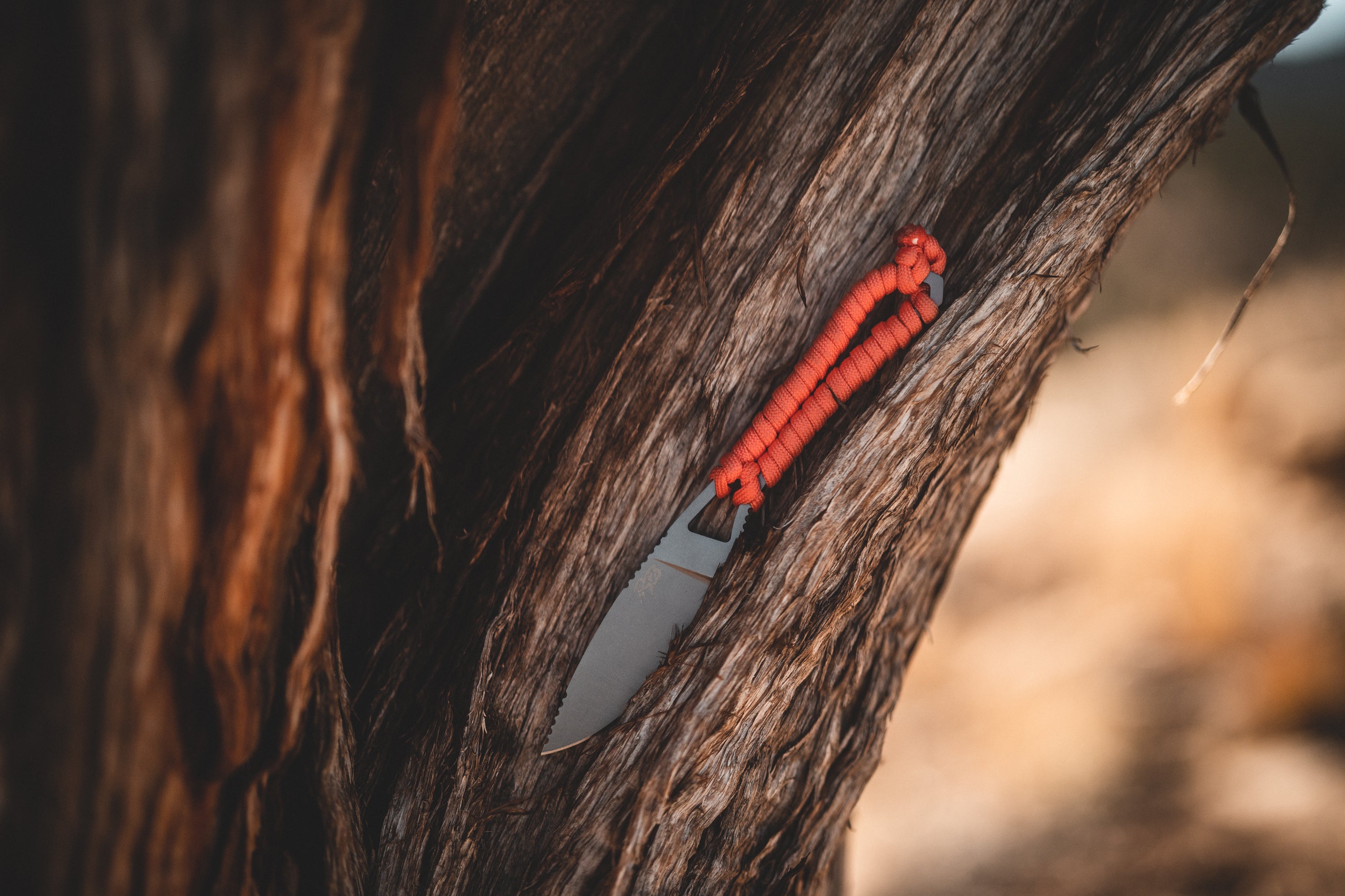Buy online ultralight hunting knife. RIdge Blades Smoke Grey drop poing hunting knives for easy cleaning. Great lightweight hunting blades for the outdoors. Single blade hunting knife. Affordable outdoor knives.