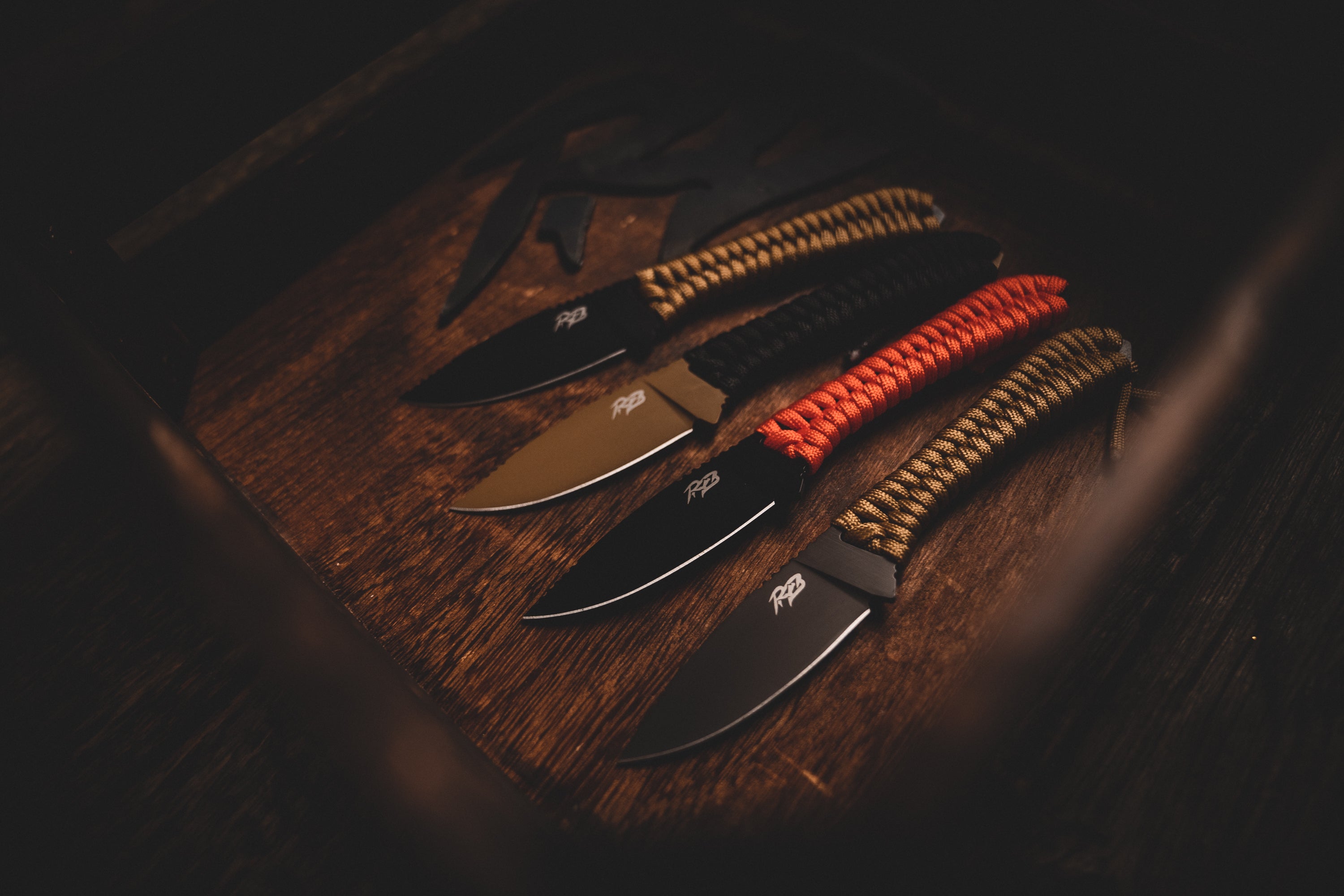 Buy online ultralight hunting knife. RIdge Blades Smoke Grey drop poing hunting knives for easy cleaning. Great lightweight hunting blades for the outdoors. Single blade hunting knife.