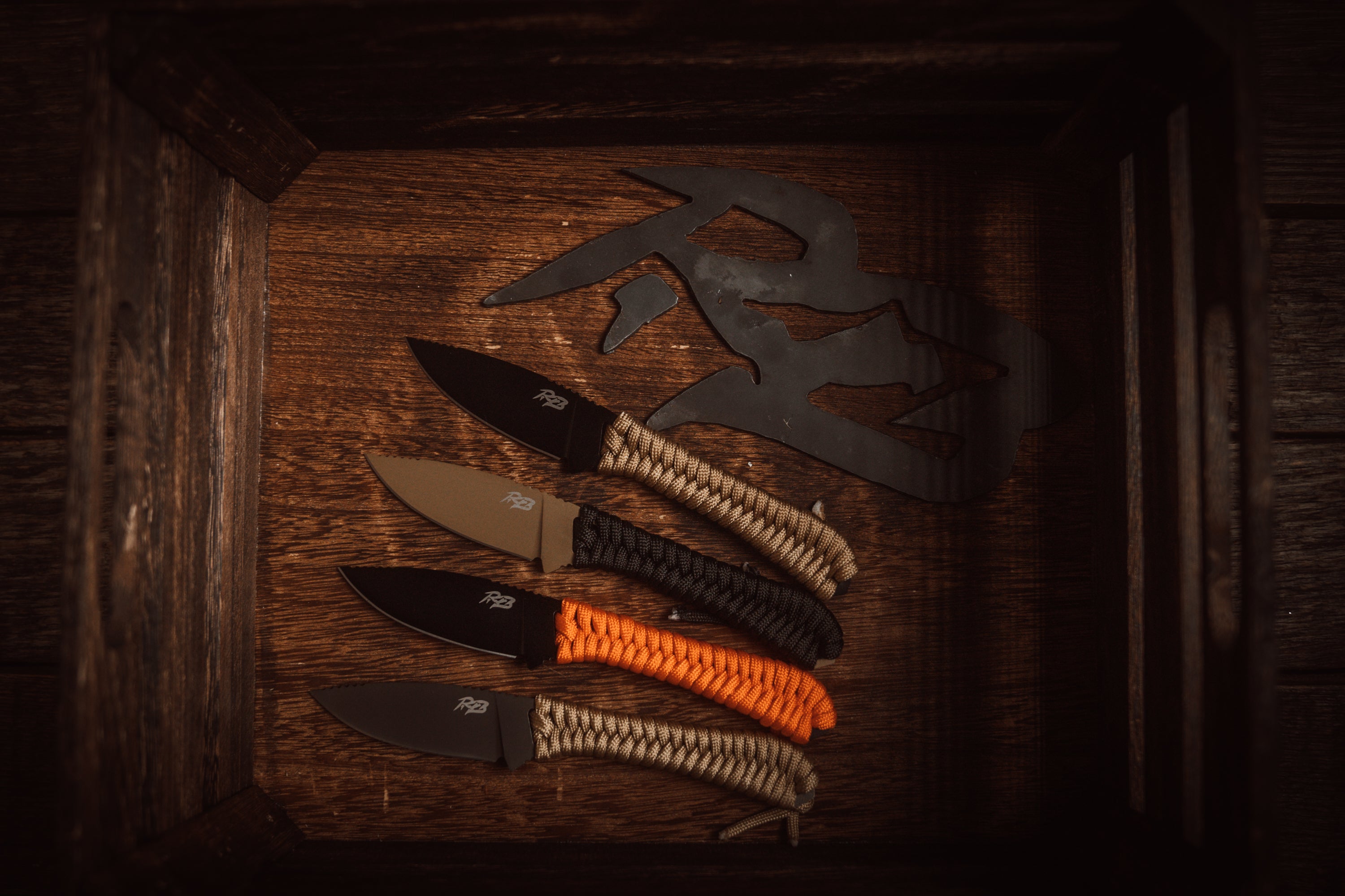 Buy online ultralight hunting knife. RIdge Blades Smoke Grey drop poing hunting knives for easy cleaning. Great lightweight hunting blades for the outdoors. Single blade hunting knife.