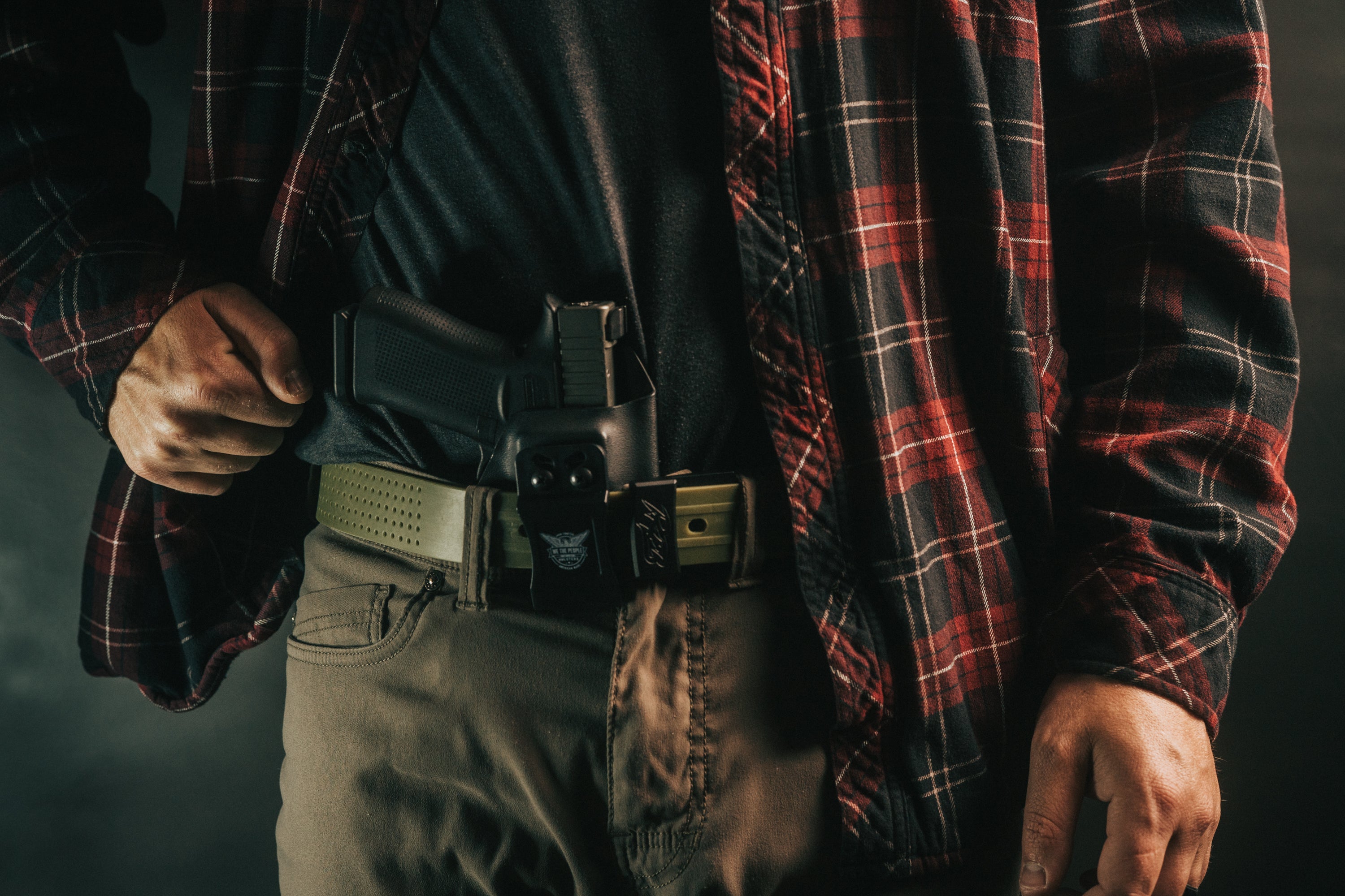 Appendix carry belt  by Ridge Belts. Tactical belt buckle for the outdoors. Simple mens belt buckle for conceal carry. EDC belt for all sizes. Lightweight mountain hiking belt. Tactical conceal carry belt for every day carry. Military grade belt for men.